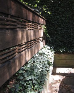 fence design with woven wood